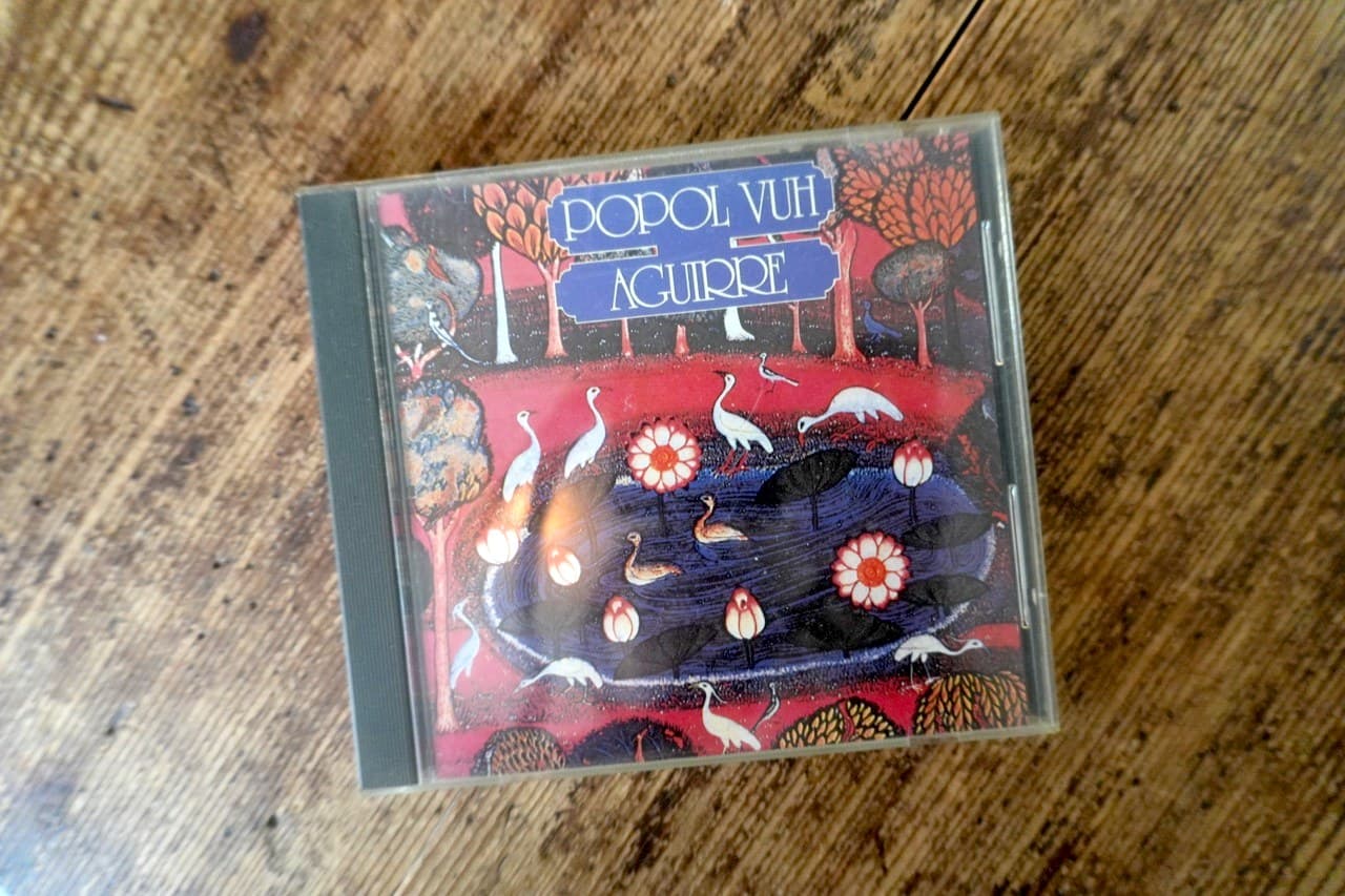 POPOL VUH『AGUIRRE』。ラジオ番組 Nuits magnétiques のテーマ曲だと後で分かった一枚