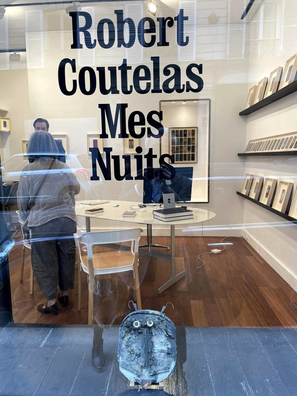 サンジェルマン・デ・プレのギャラリーで開かれた「Robert Coutelas — Mes Nuits」展